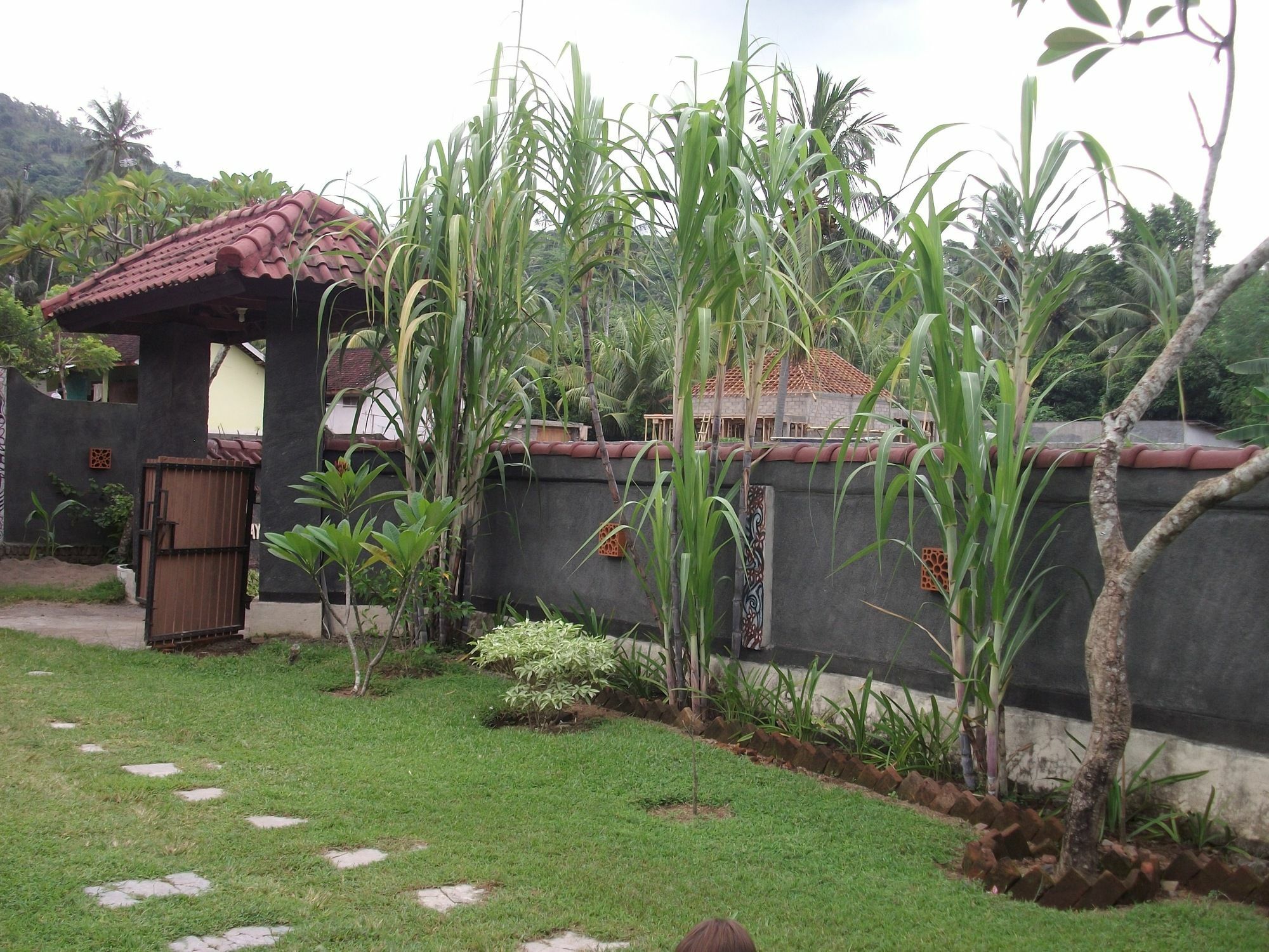 Indah Homestay And Cooking Classes Senggigi Exterior foto